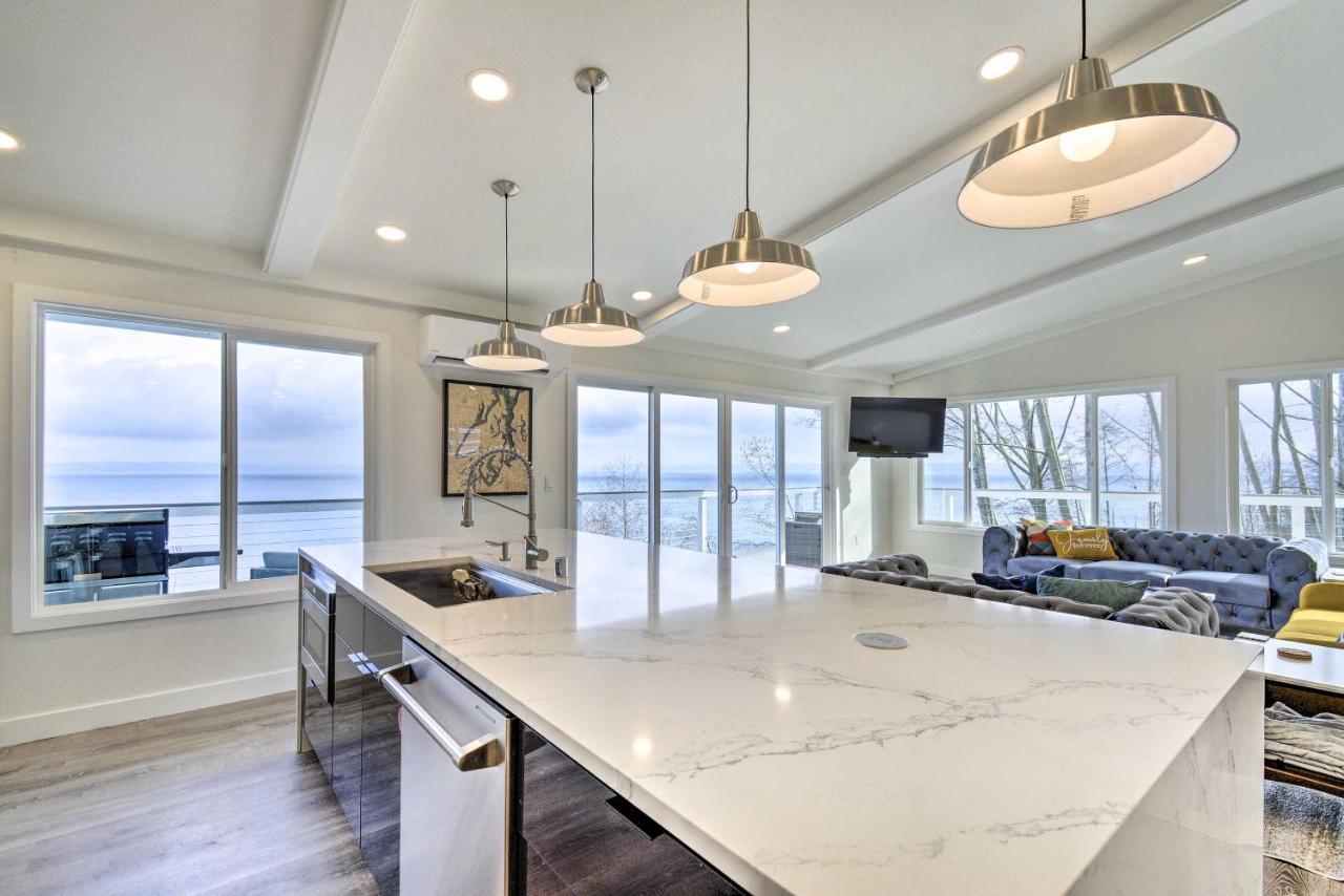 Waterfront Kingston Getaway On Puget Sound! 빌라 외부 사진